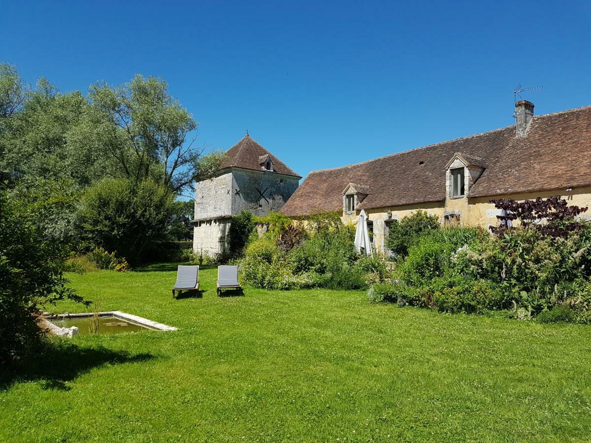 مبيت وإفطار La Chapelle-Montligeon Le Bourgis المظهر الخارجي الصورة
